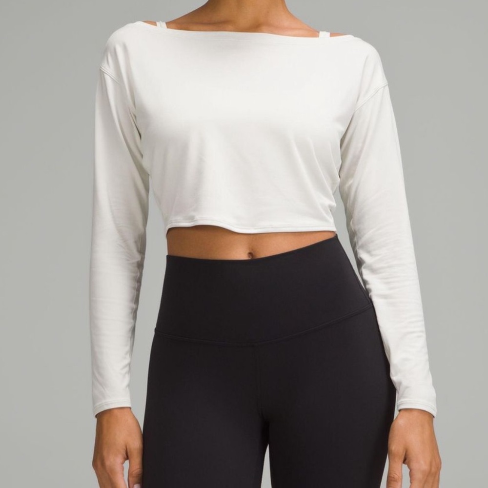 Cupro Boatmeck Cropped Long Sleeve.
